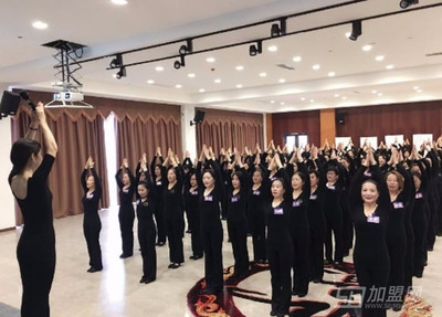 靜怡學(xué)堂翻譯服務(wù) 專業(yè)、精準(zhǔn)、高效的語(yǔ)言橋梁